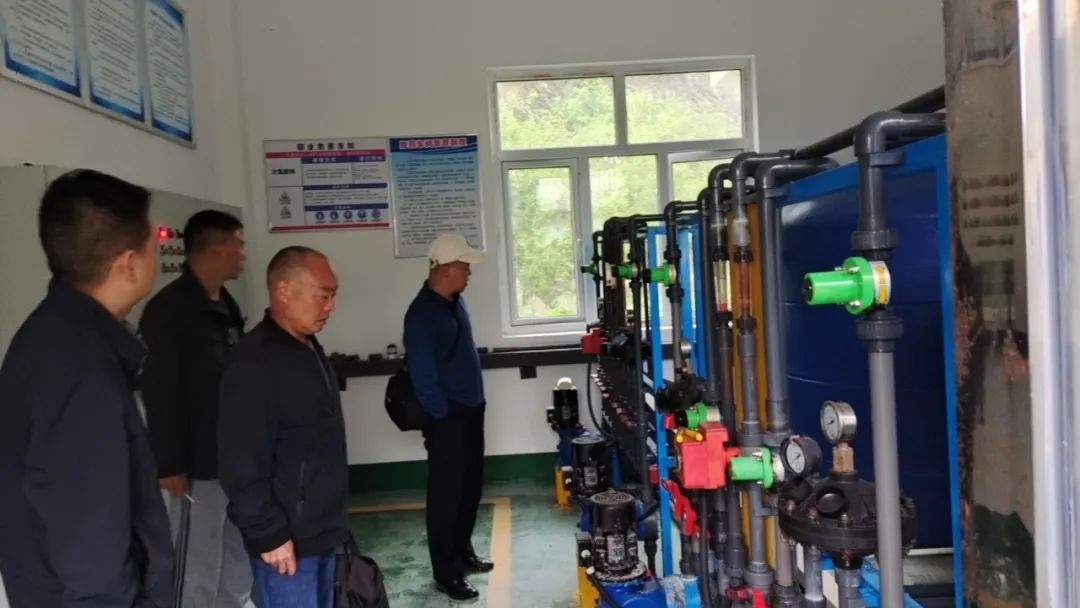 7aef233a19705e245cb78faf06fc889f.jpg 7aef233a19705e245cb78faf06fc889f.jpg